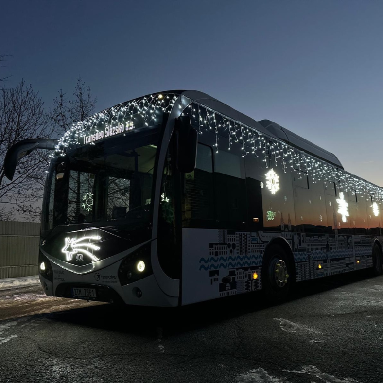 Vánoční autobus Frýdek-Místek_ctverec
